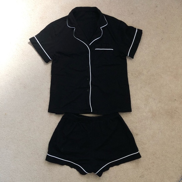 SHEIN Other - 🚫SOLD🚫Black and white piping Matching Pajama set